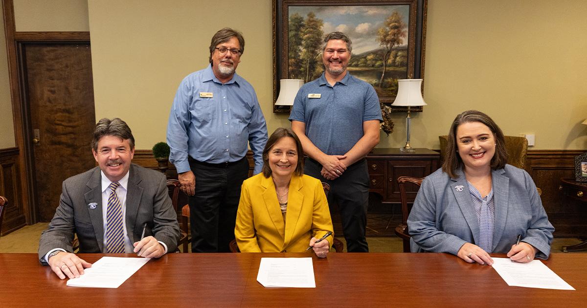 Officials with the University of North Alabama and the Land Trust of North Alabama have recently signed a learning agreement that provides pathways for collaboration between the two entities.